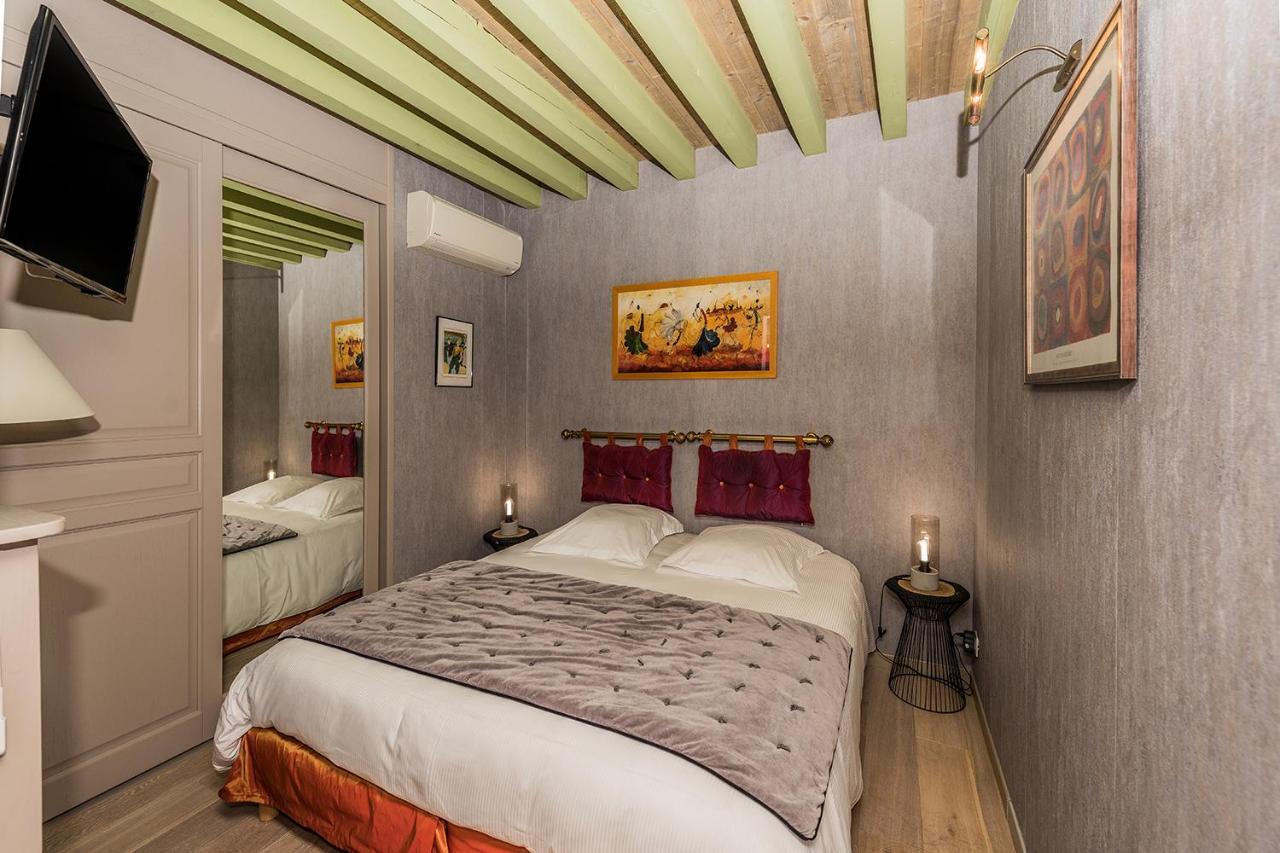 Chambres D'Hotes La Closerie Des Trois Marottes Мелен Екстер'єр фото